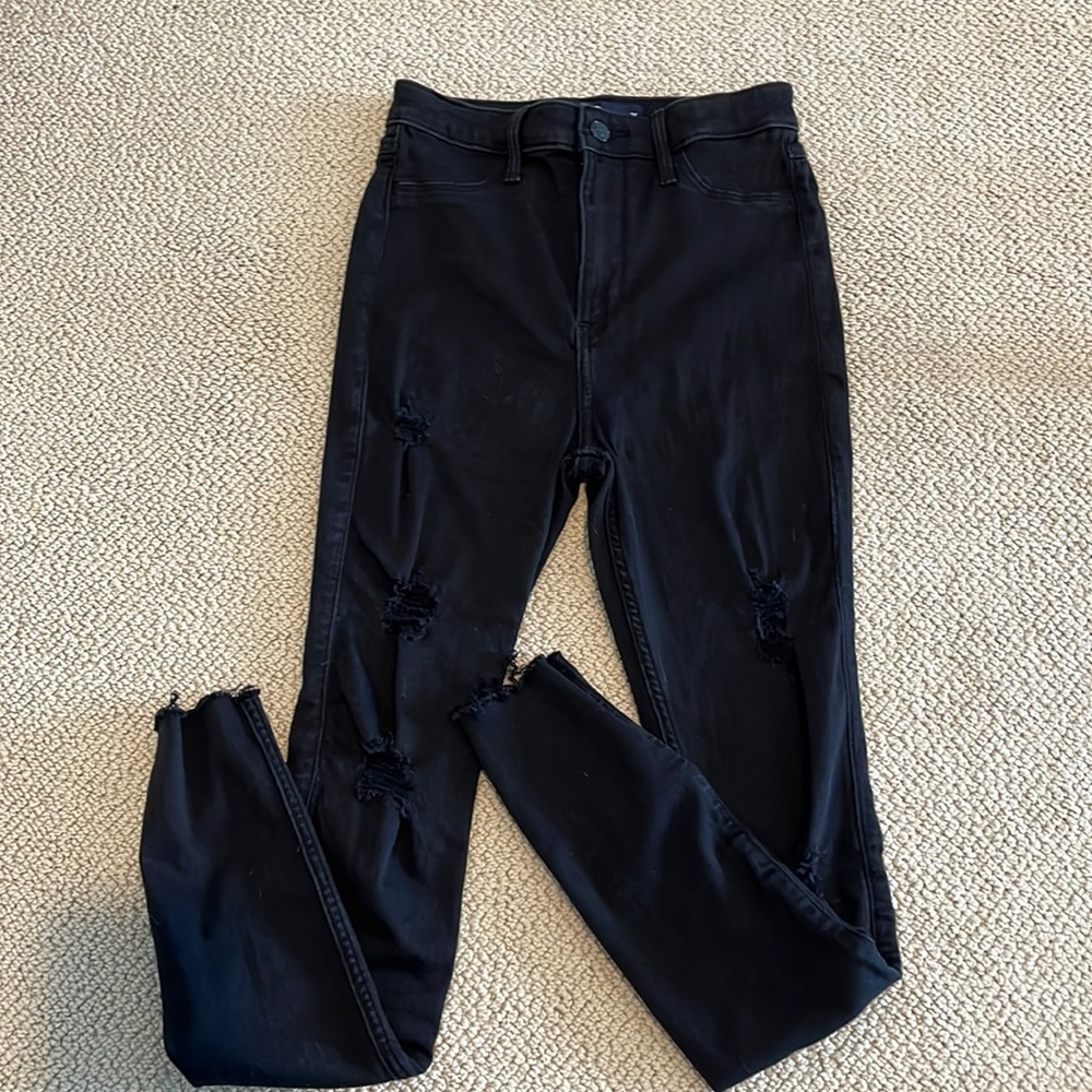 Hollister Black Distressed Denim pants 1R W25 L28